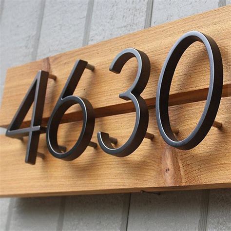 outdoor house numbers and letters